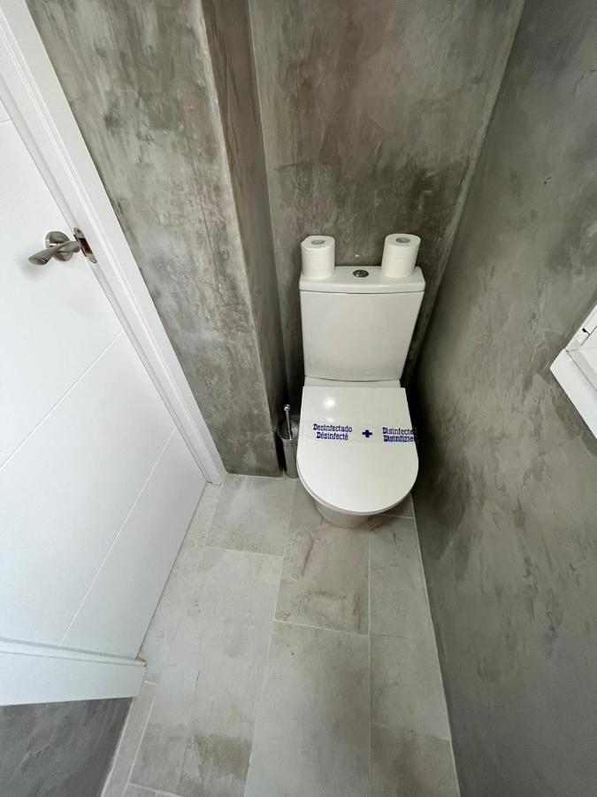 Lovely Studio Apartment With Terrace Málaga Exterior foto